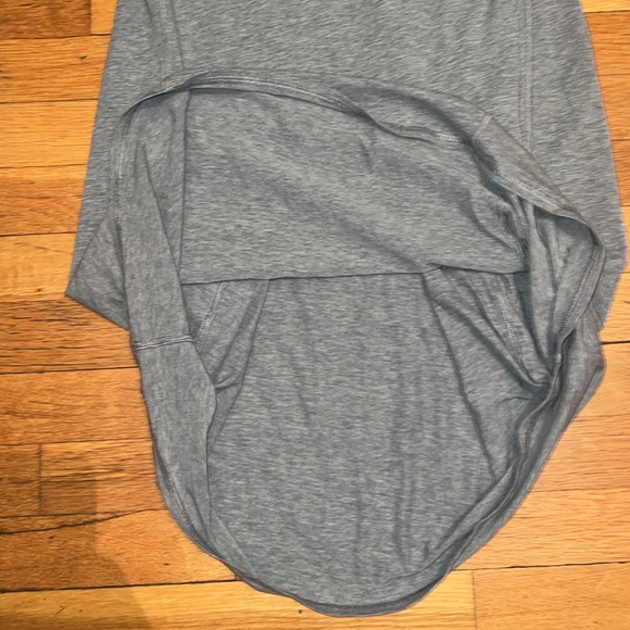 Lululemon Salutation To Savasana Dress in Grey, size 4/6 - Picture 7 of 14
